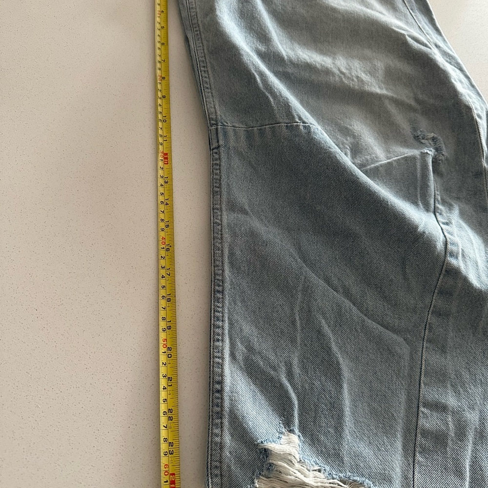 Citizens Of Humanity Blue Relaxed Jeans with Distressed Details - Picture 8 of 14